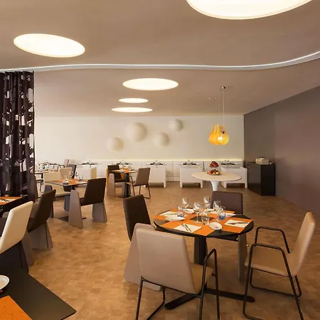 Novotel Hotel