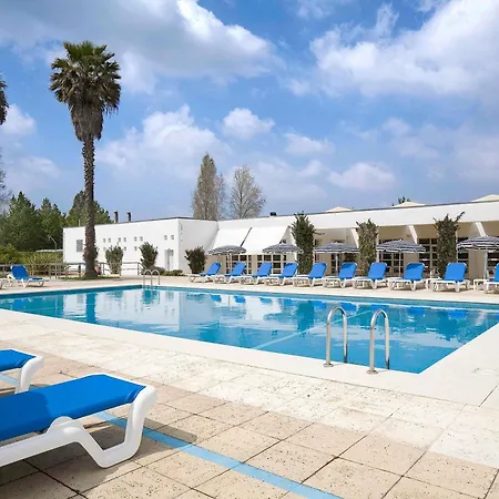 Отель Novotel 4*