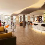 호텔 Novotel 4*