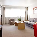 Novotel