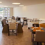 塞图巴尔诺富特酒店 4* 塞图巴尔