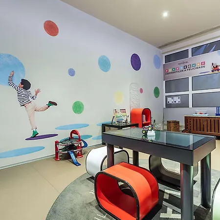 فندق Novotel سيتوبال