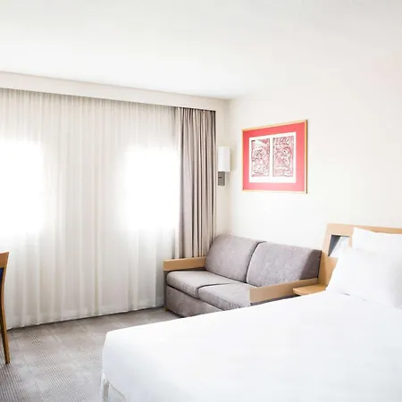 Novotel Hotel 4*