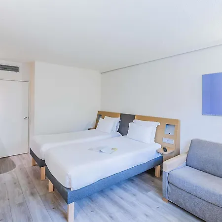 Novotel 호텔 세투발