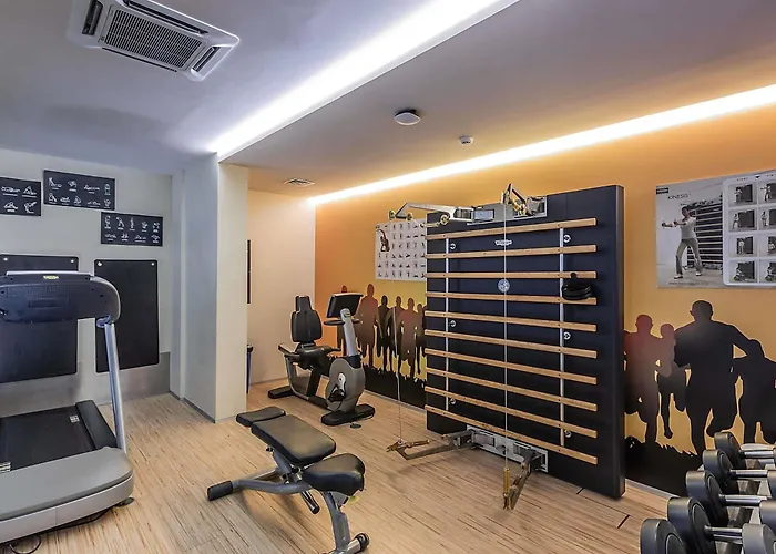 酒店 塞图巴尔诺富特酒店